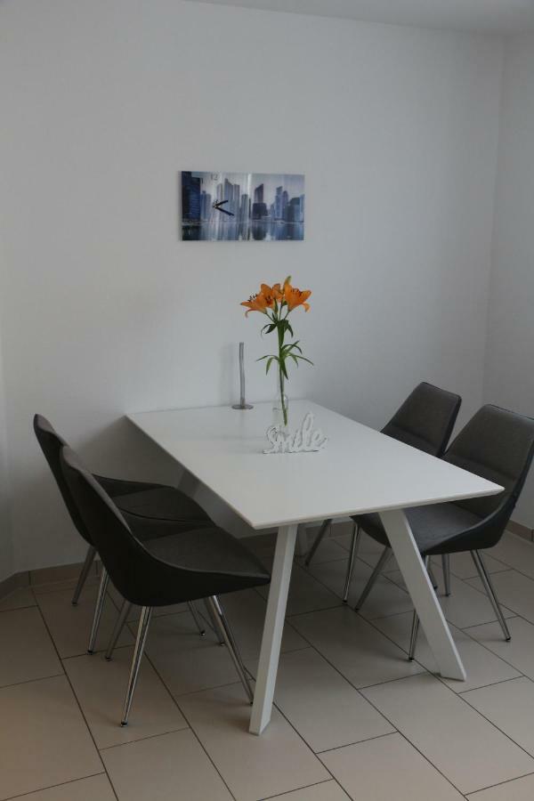 Ferienwohnung Holiday Home Mit Netflix Херболцхайм Екстериор снимка